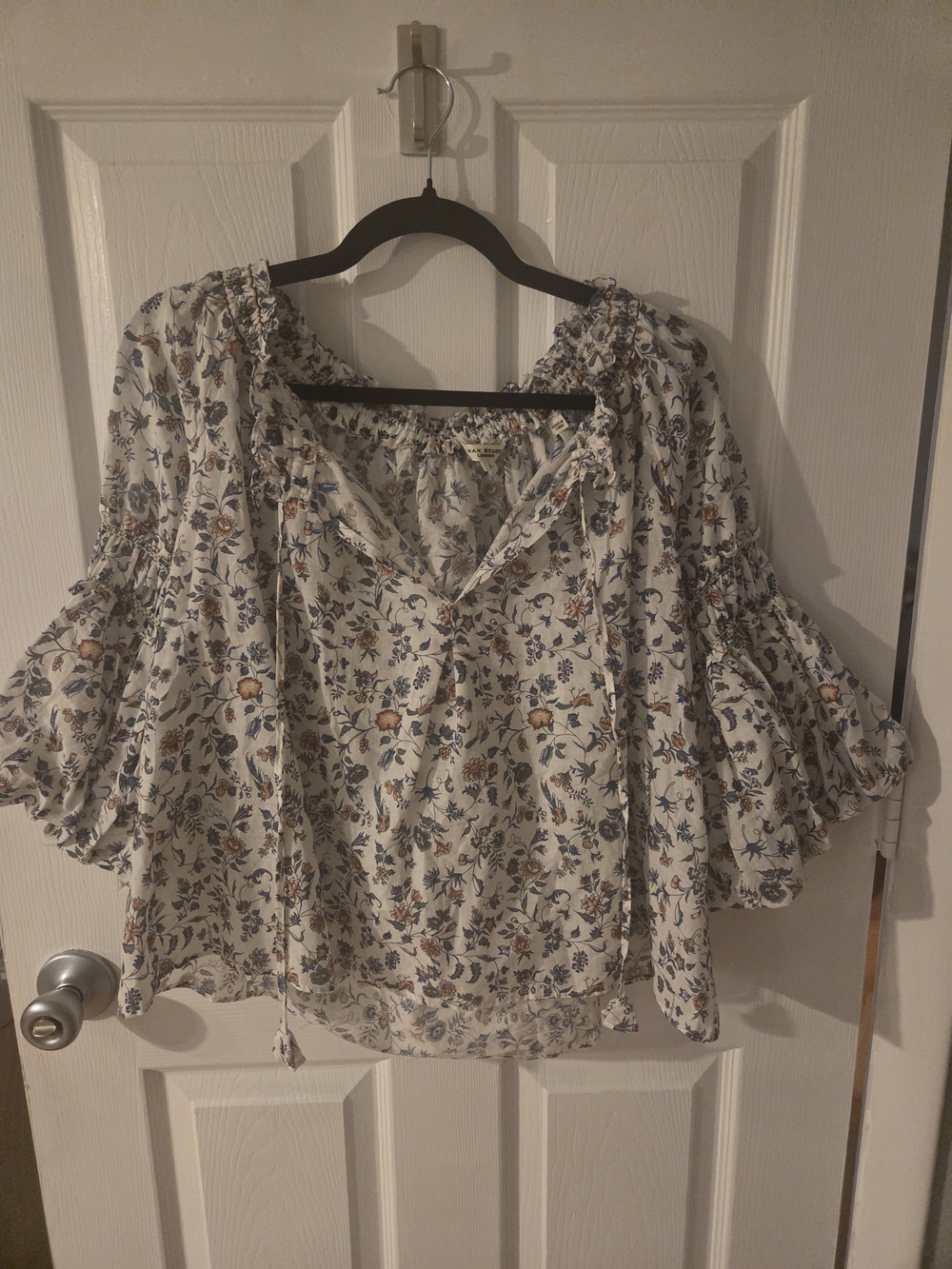 Max Studio Cream Floral Peasant Top with Blue and Tan Accents